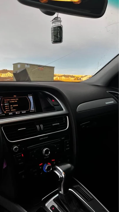 2015 Audi B8 A4 - Image 8 of 10