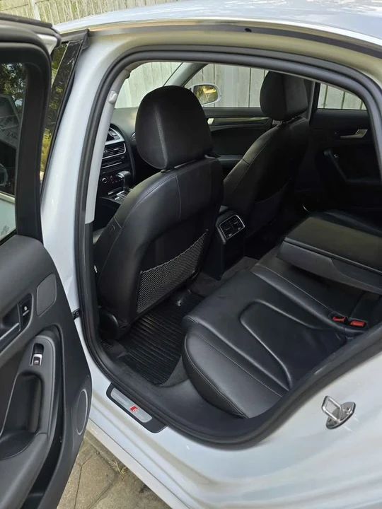 2015 Audi B8 A4 - Image 9 of 14
