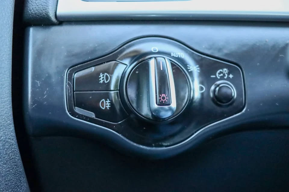 2015 Audi B8 A4 - Image 12 of 17