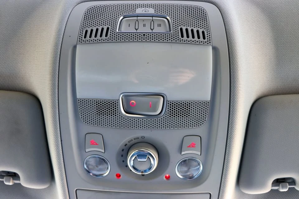 2015 Audi B8 A4 - Image 16 of 17