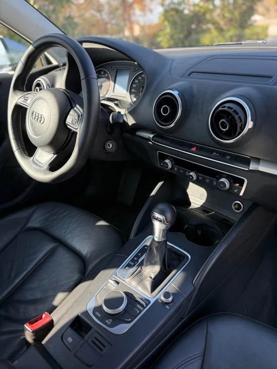 2015 Audi B8 A4 - Image 11 of 16