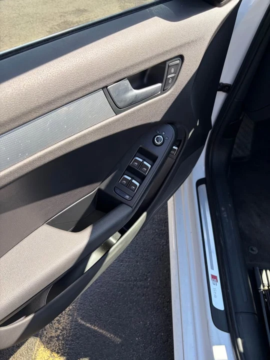 2015 Audi B8 A4 - Image 5 of 11