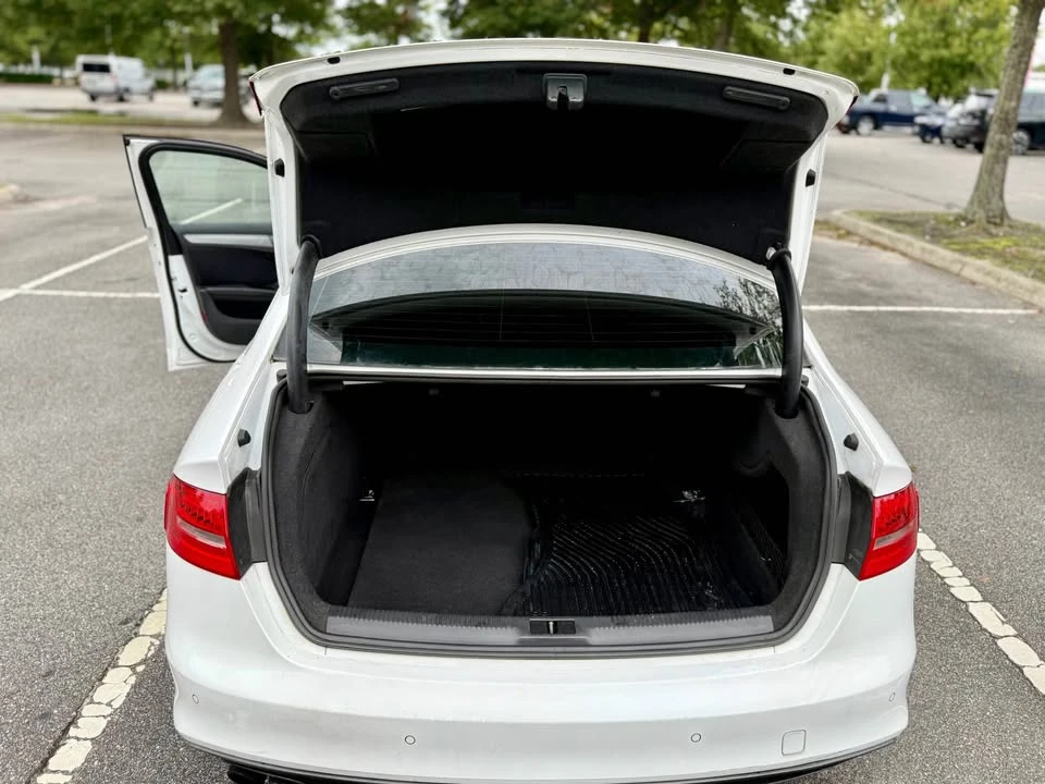 2015 Audi B8 A4 - Image 8 of 19