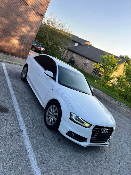 2015 Audi B8 A4 - Image 7 of 13