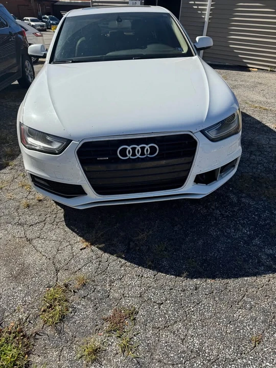 2015 Audi B8 A4 - Image 2 of 3