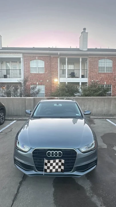 2015 Audi B8 A4 - Image 2 of 8