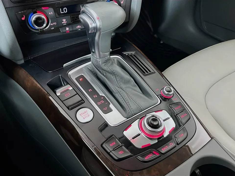 2015 Audi B8 A4 - Image 14 of 20