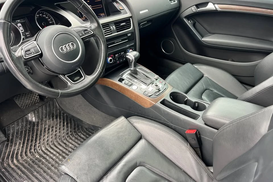 2015 Audi B8 A5 - Image 9 of 15