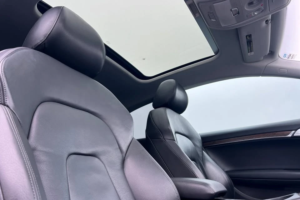 2015 Audi B8 A5 - Image 10 of 15