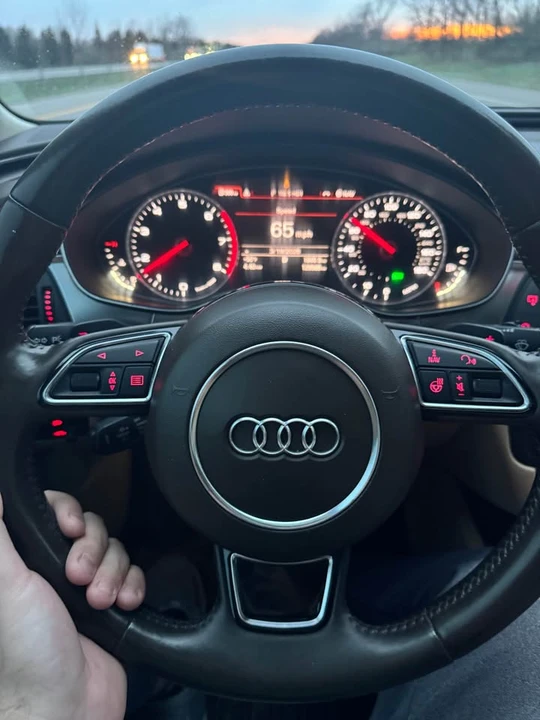 2015 Audi C7 A6 - Image 2 of 9