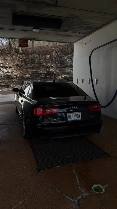 2015 Audi C7 A6 - Image 2 of 4