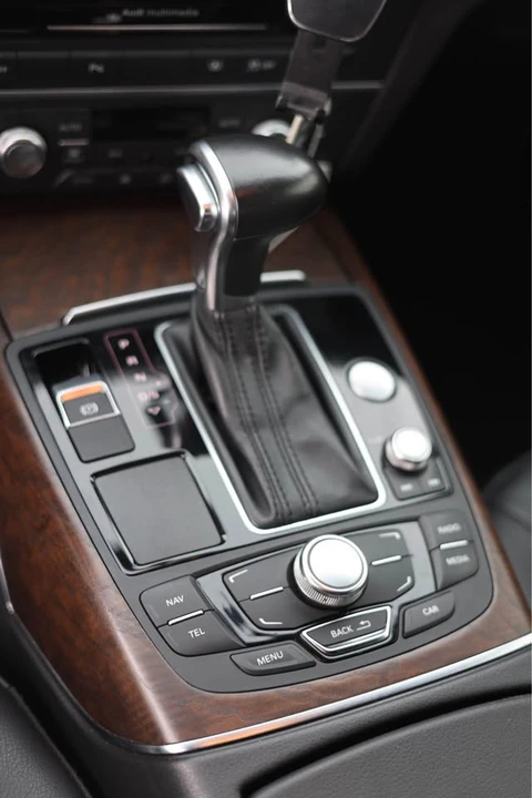 2015 Audi C7 A6 - Image 10 of 20