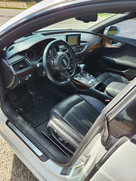2015 Audi C7 A7 - Image 12 of 20