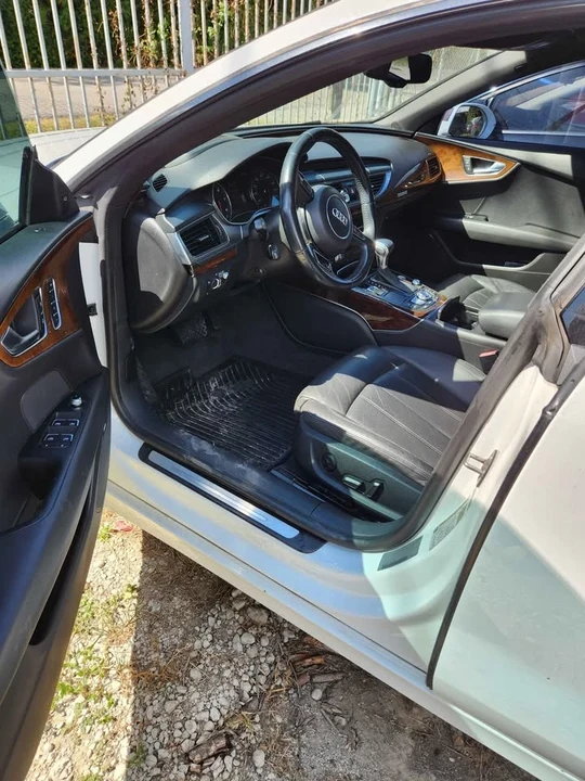 2015 Audi C7 A7 - Image 10 of 16