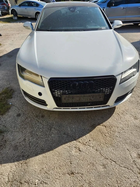2015 Audi C7 A7 - Image 4 of 16