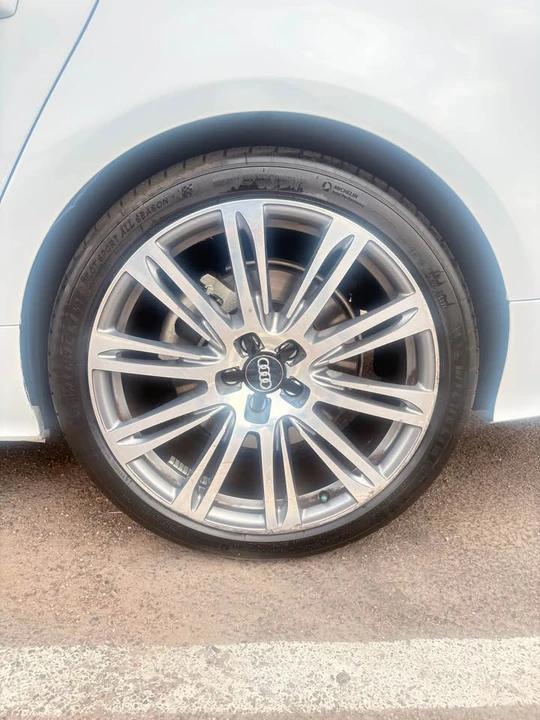 2015 Audi C7 A7 - Image 6 of 20