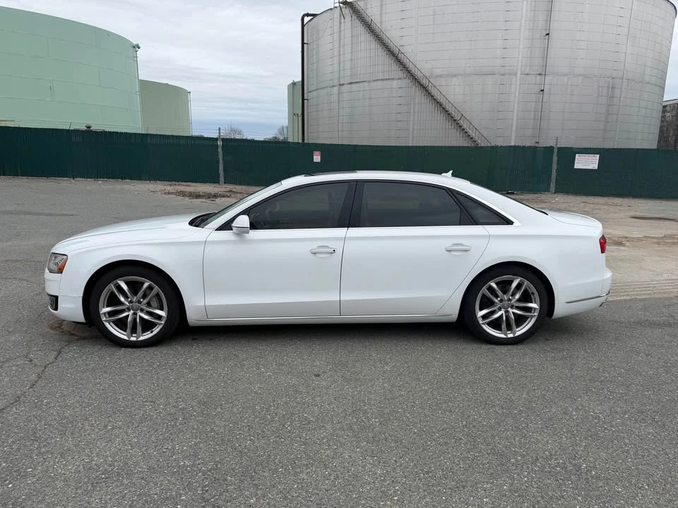 2015 Audi D4 A8 - Image 2 of 10