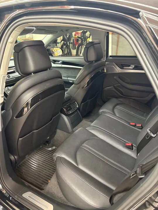2015 Audi D4 A8 - Image 8 of 9