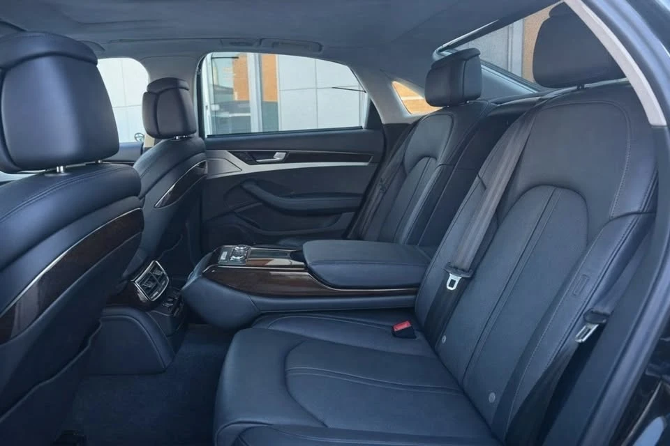 2015 Audi D4 A8 - Image 8 of 8