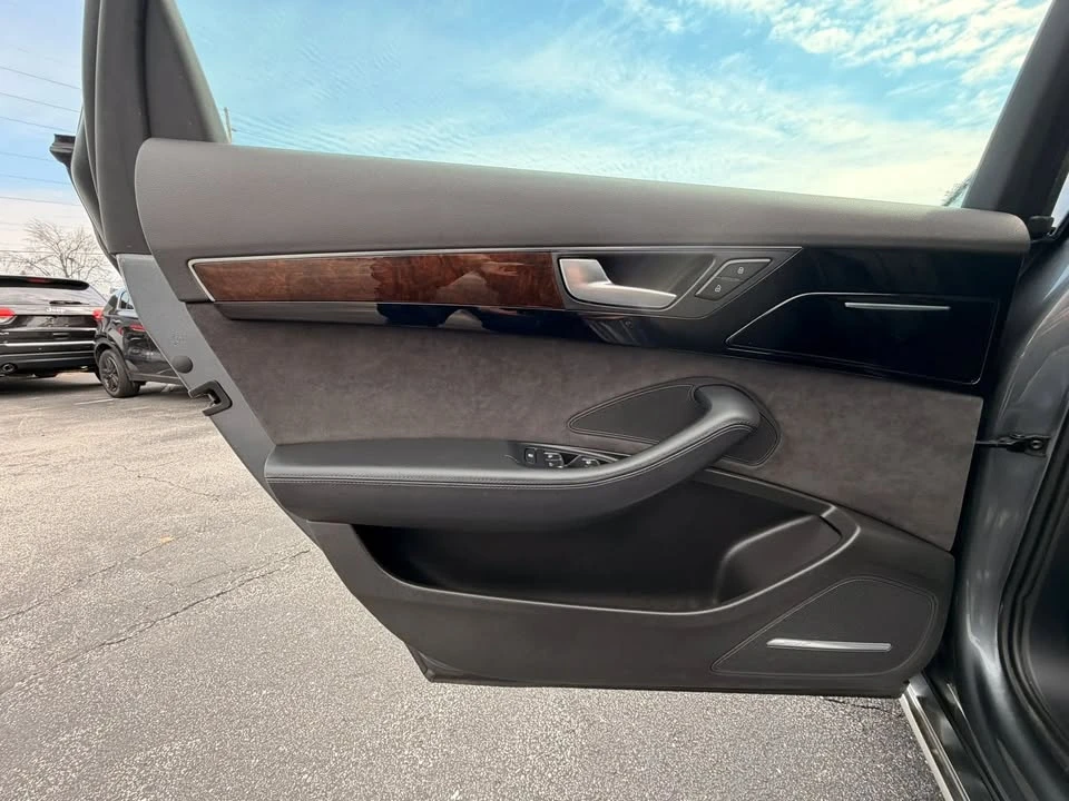 2015 Audi D4 A8 - Image 14 of 20