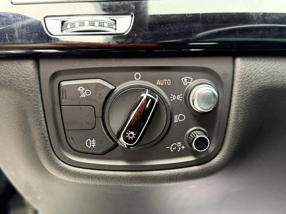2015 Audi D4 A8 - Image 18 of 20