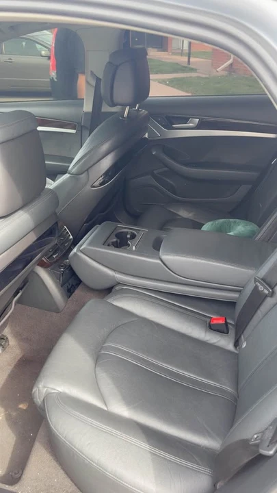 2015 Audi D4 A8 - Image 8 of 10