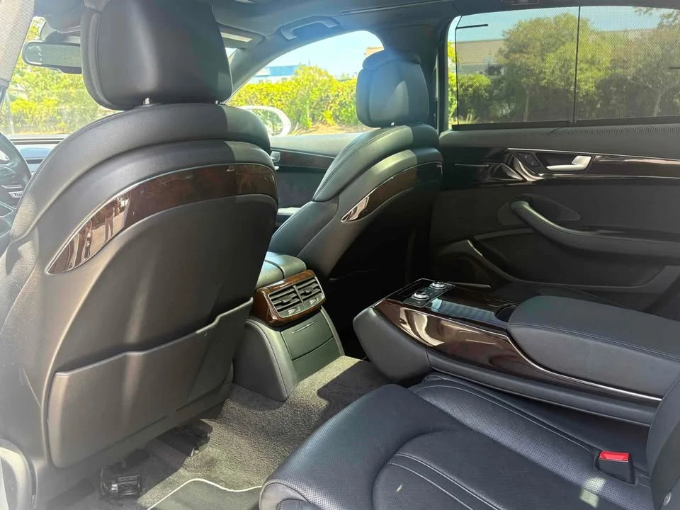 2015 Audi D4 A8 - Image 10 of 20