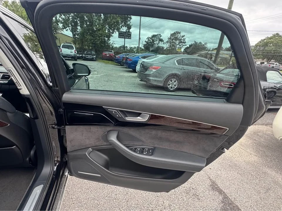 2015 Audi D4 A8 - Image 14 of 19