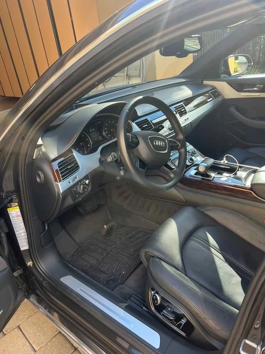 2015 Audi D4 A8 - Image 6 of 9