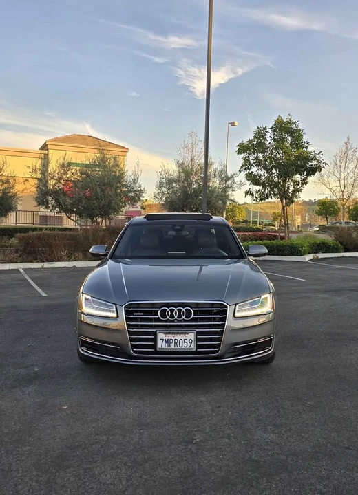 2015 Audi D4 A8 - Image 2 of 19