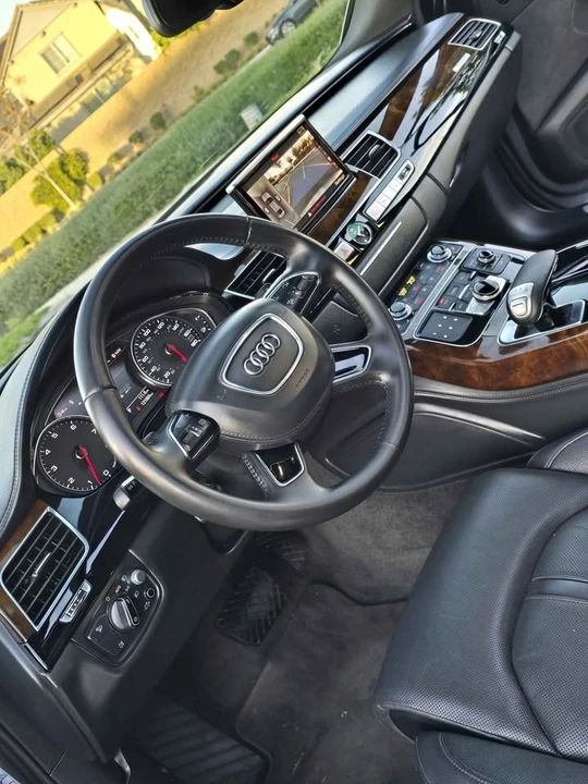 2015 Audi D4 A8 - Image 14 of 19