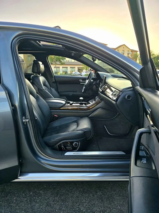 2015 Audi D4 A8 - Image 10 of 19