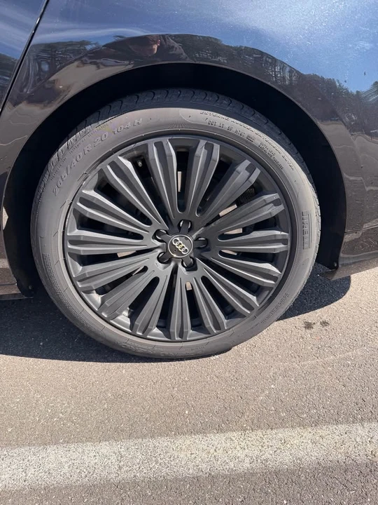2015 Audi D4 A8 - Image 14 of 15