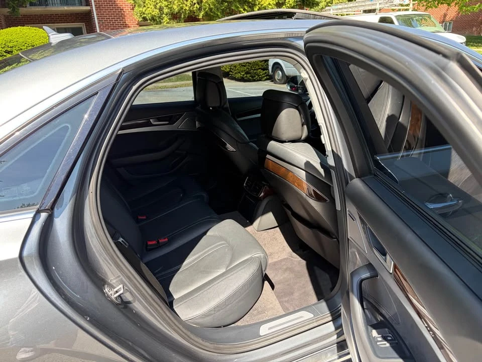 2015 Audi D4 A8 - Image 4 of 6