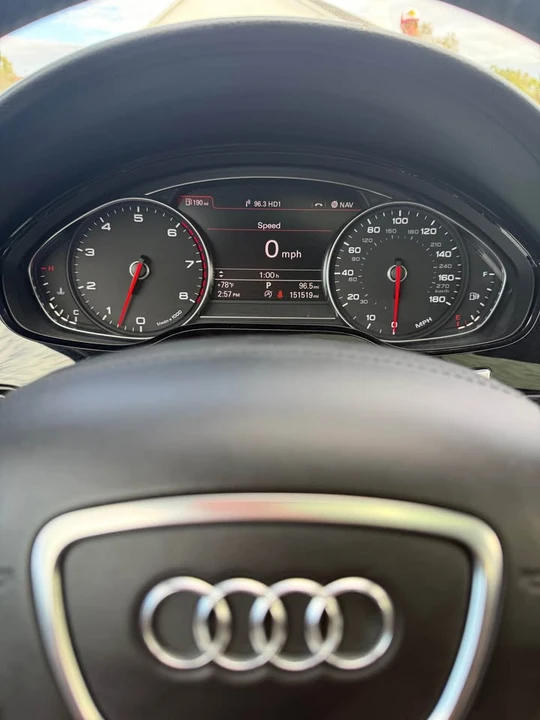 2015 Audi D4 A8 - Image 11 of 12
