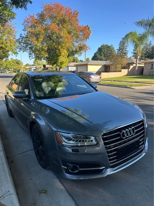 2015 Audi D4 A8 - Image 4 of 17