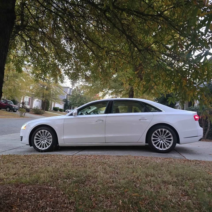 2015 Audi D4 A8 - Image 8 of 19