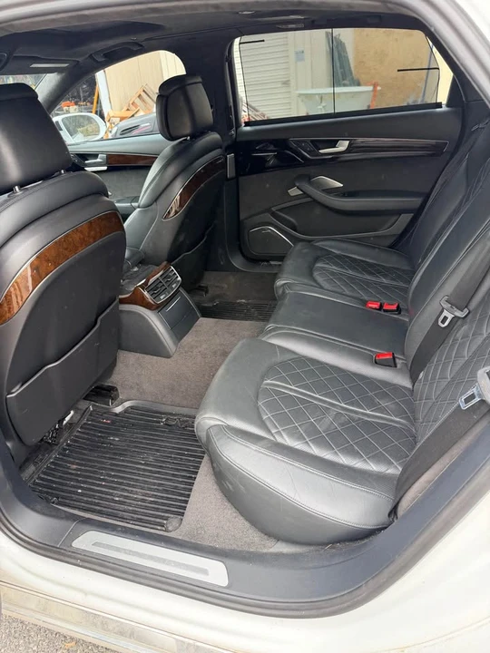 2015 Audi D4 A8 - Image 8 of 11