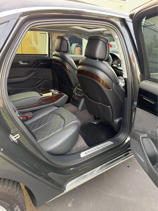 2015 Audi D4 A8 - Image 8 of 11