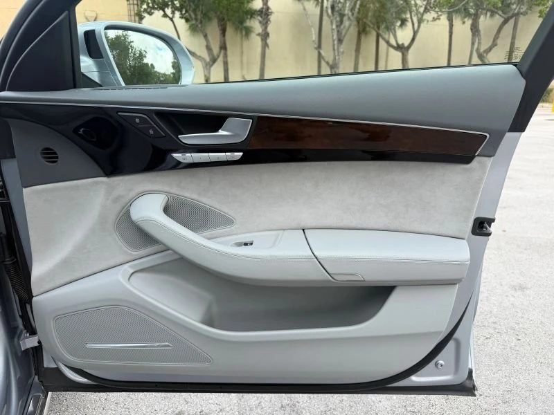 2015 Audi D4 A8 - Image 20 of 20