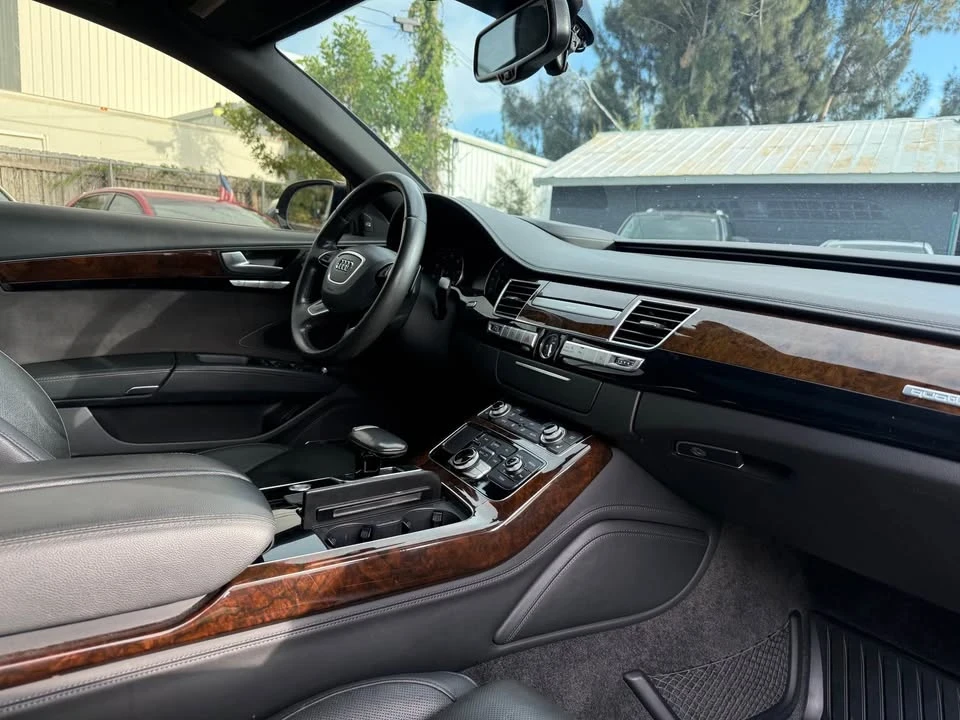 2015 Audi D4 A8 - Image 7 of 12