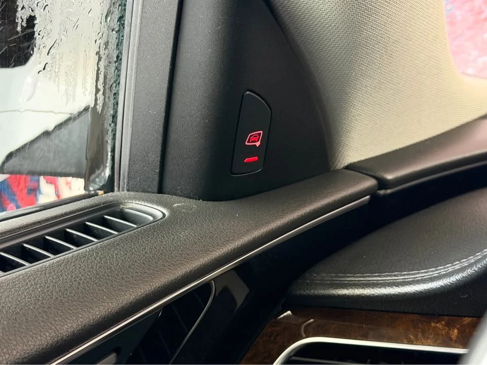 2015 Audi D4 A8 - Image 9 of 20
