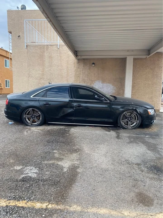 2015 Audi D4 A8 - Image 4 of 7