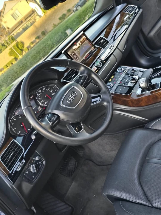 2015 Audi D4 A8 - Image 8 of 19