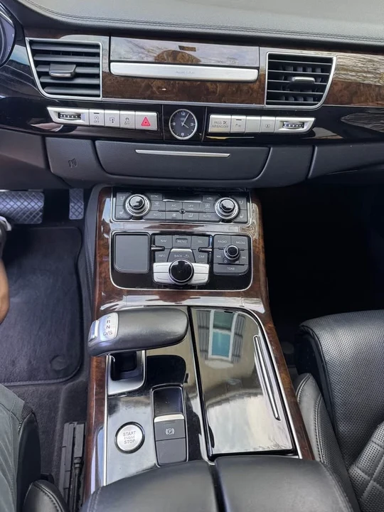 2015 Audi D4 A8 - Image 15 of 16