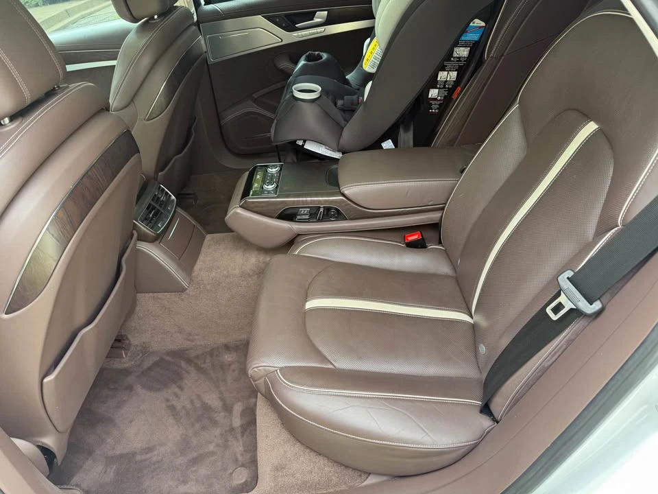 2015 Audi D4 A8 - Image 9 of 14