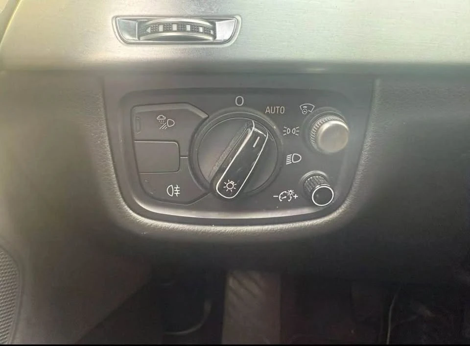 2015 Audi D4 A8 - Image 12 of 18