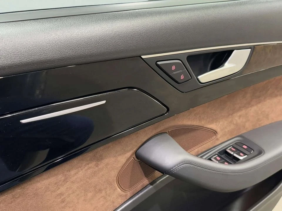 2015 Audi D4 A8 - Image 18 of 19