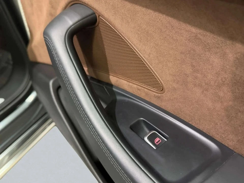 2015 Audi D4 A8 - Image 16 of 19