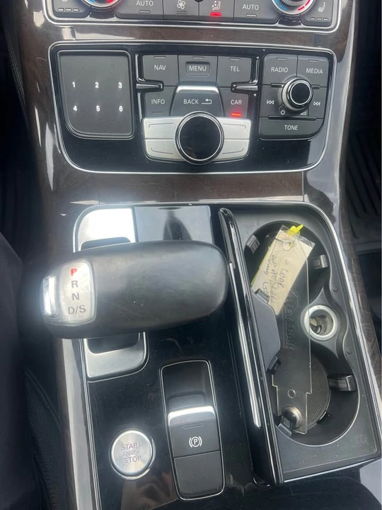 2015 Audi D4 A8 - Image 15 of 17